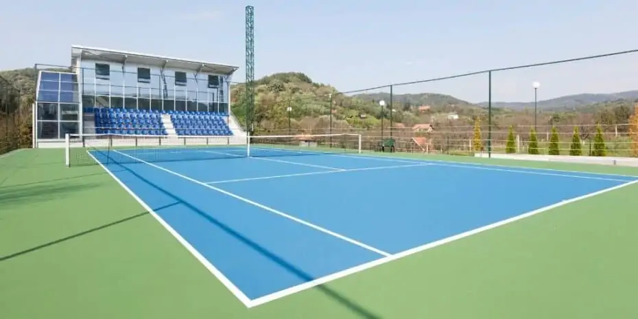 homeowners association athletic court