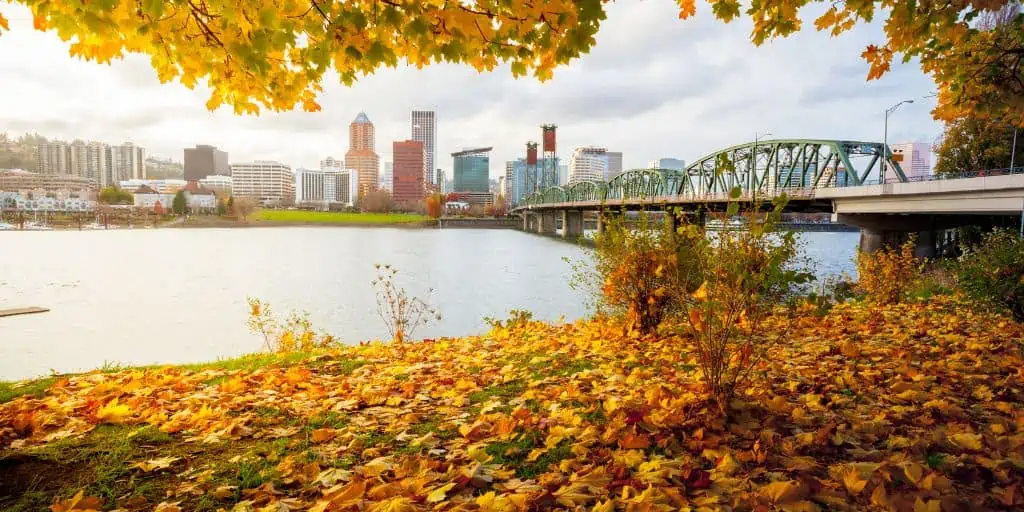 portland willamette river