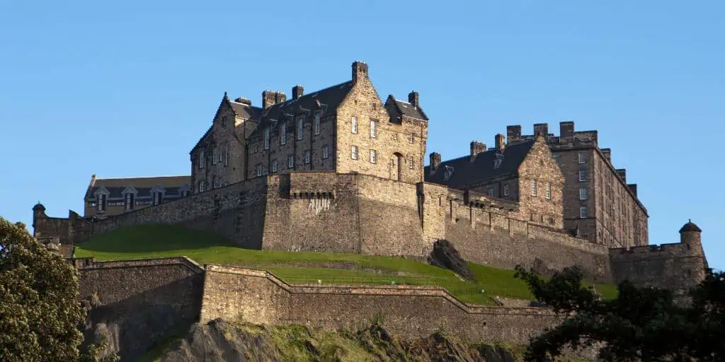 edinburgh castle